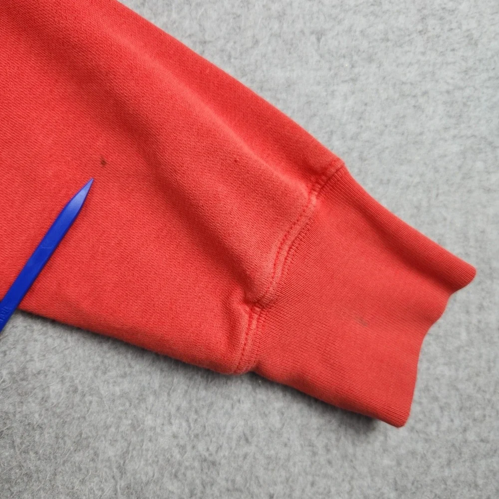 Levis Red Tab Hoodie Mens XL Red Graphic Fleece Lined Comfy Streetwear Pullover